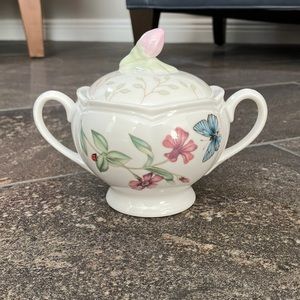 Lenox Butterfly Meadow Sugar Bowl-NIB